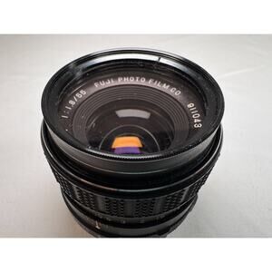 Fujica EBC Fujinon 55mm F1.8 M42 Lens with Case Serial 911043 Untested